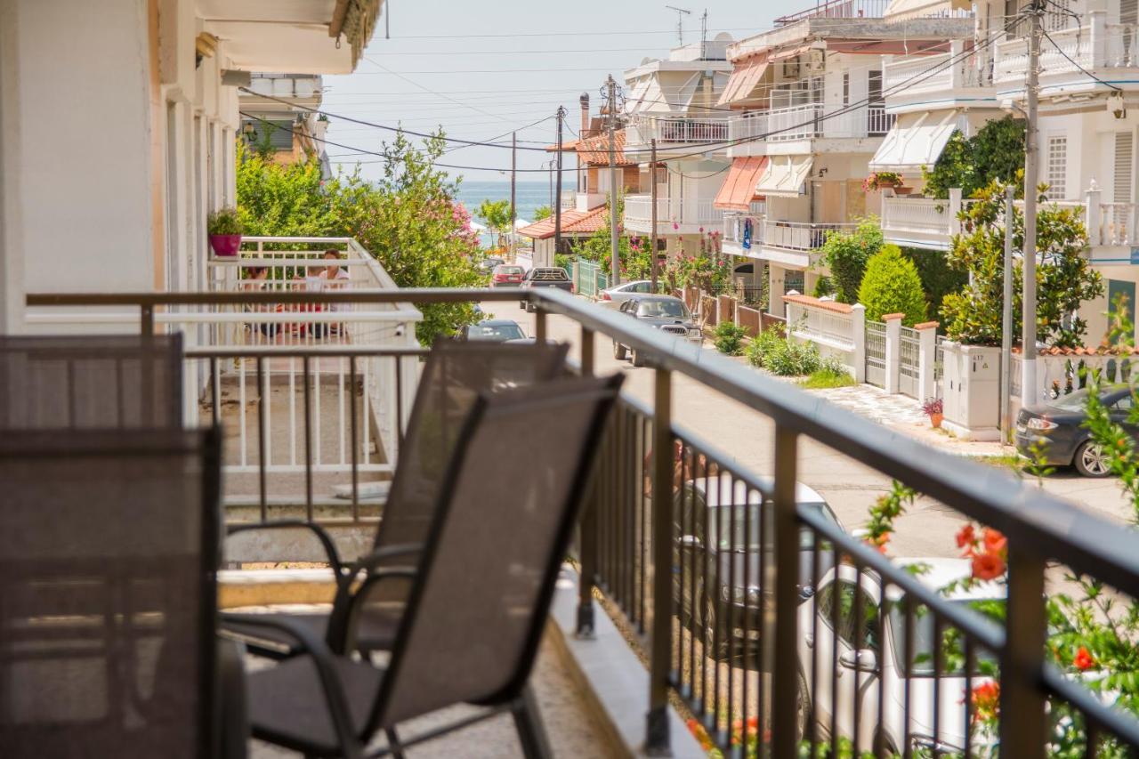 Apartments Tania Paralia Dionisiou Extérieur photo