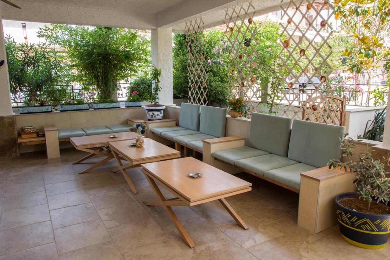 Apartments Tania Paralia Dionisiou Extérieur photo